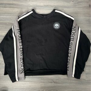 Vintage Harley-Davidson Black and Gray Back Graphic Skull Long Sleeve